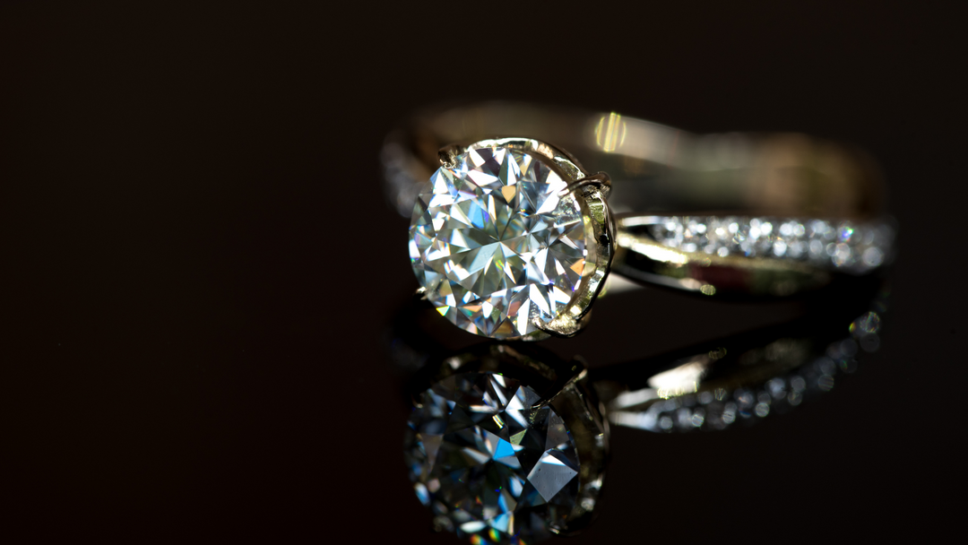 What is Solitaire Diamond