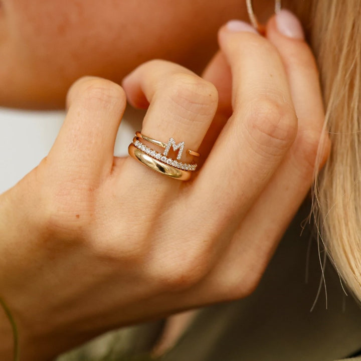 14K Yellow Gold Single Initial Diamond "M" Ring - Size 4.5