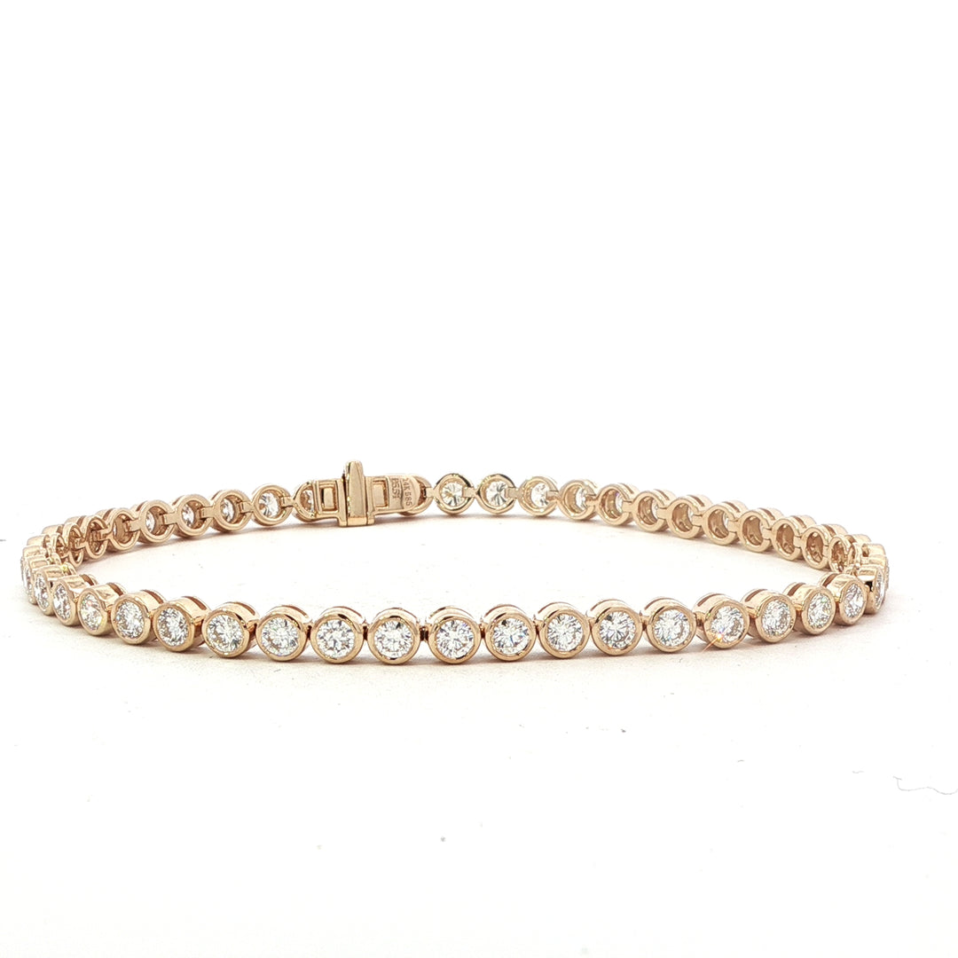 14K Yellow Gold Bezel Set Diamond Tennis Bracelet Weighing 5.54cts