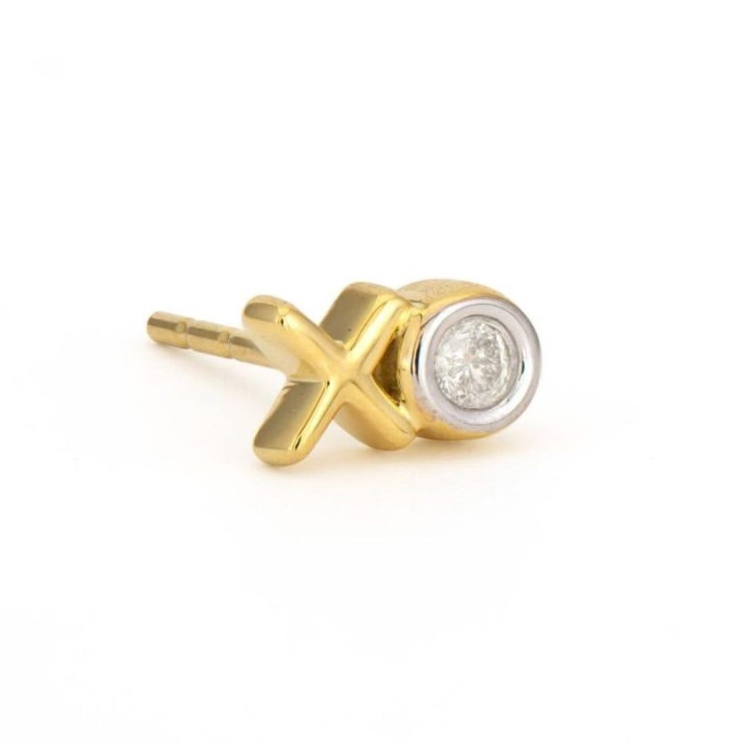 18K Yellow Gold XO Stud with 1 GSI Diamond