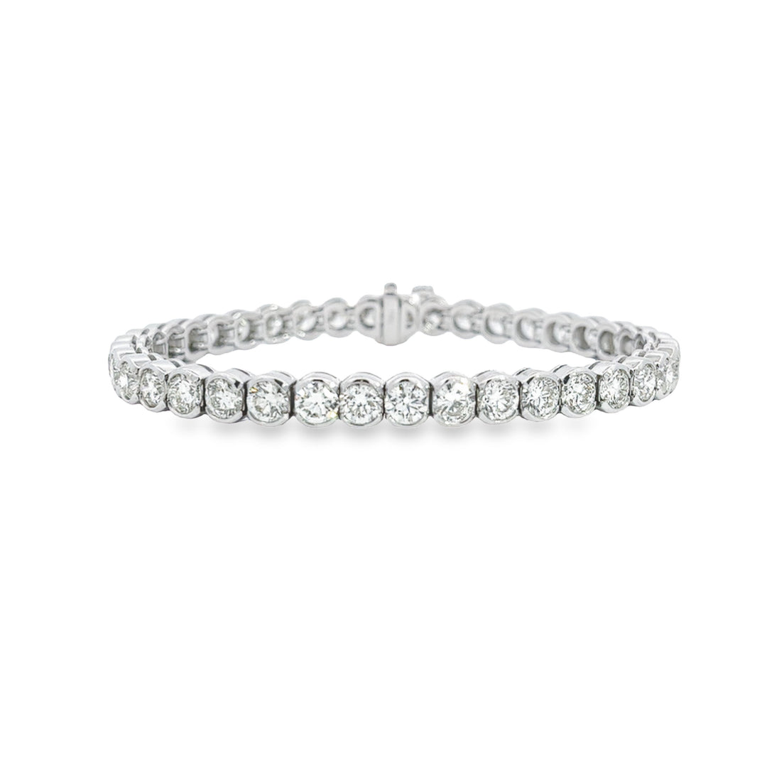 18K White Gold Semi-Bezel Diamond Tennis Bracelet Weighing 12.31cts