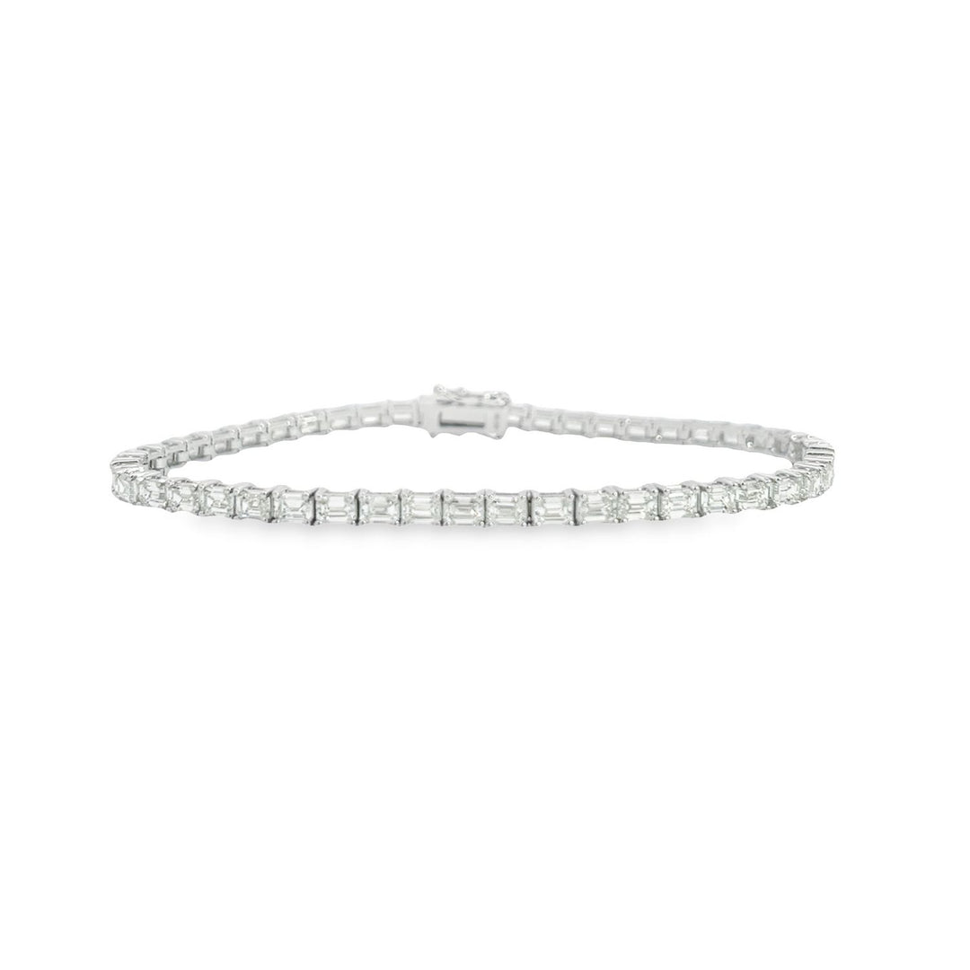 14K White Gold Emerald Cut Diamond Tennis Bracelet Weighing 6.76cts