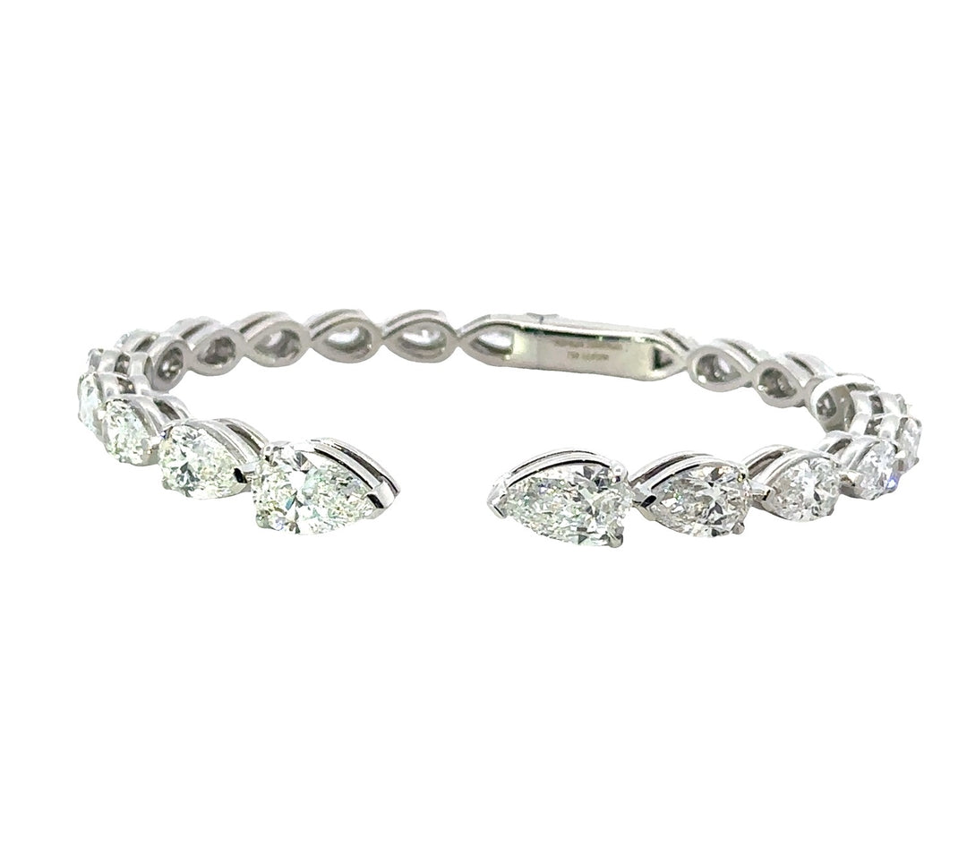 Pear Shaped Diamond Bracelet