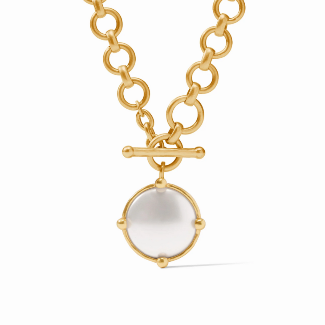 Honeybee Demi Necklace In Pearl