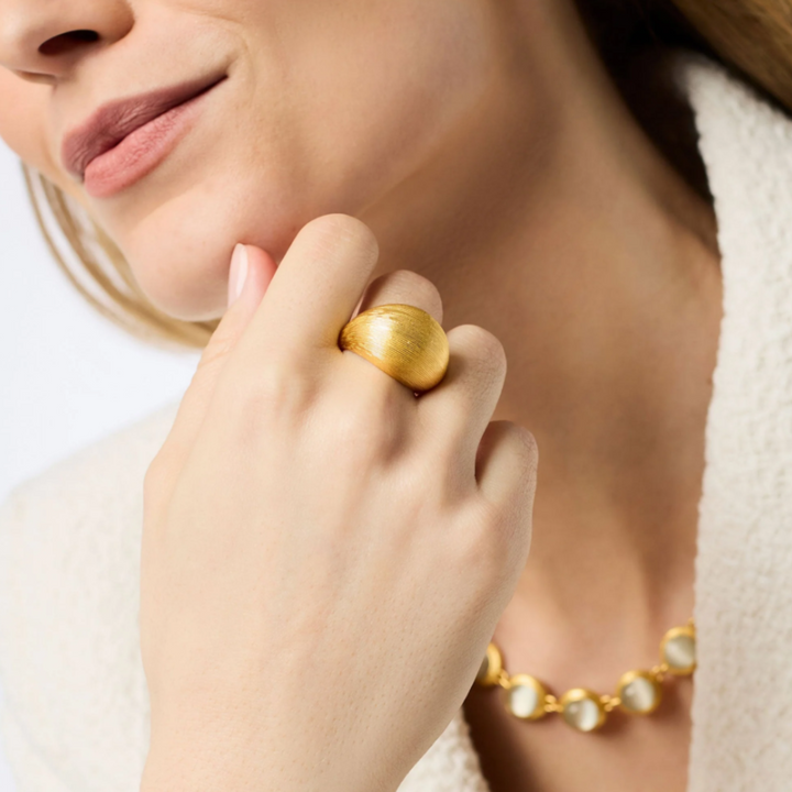 Cobblestone Bombe Ring - Size 8