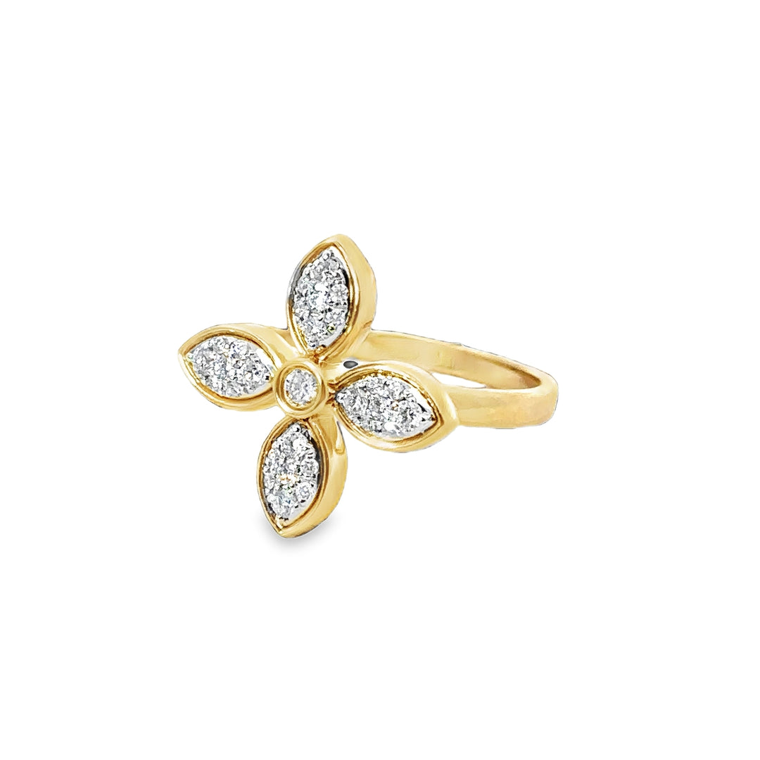 18K White And Yellow Gold Floral Diamond Ring - Size 6.5