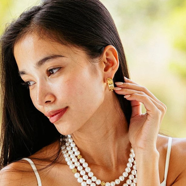 Berry Classic Small Hoop Earrings