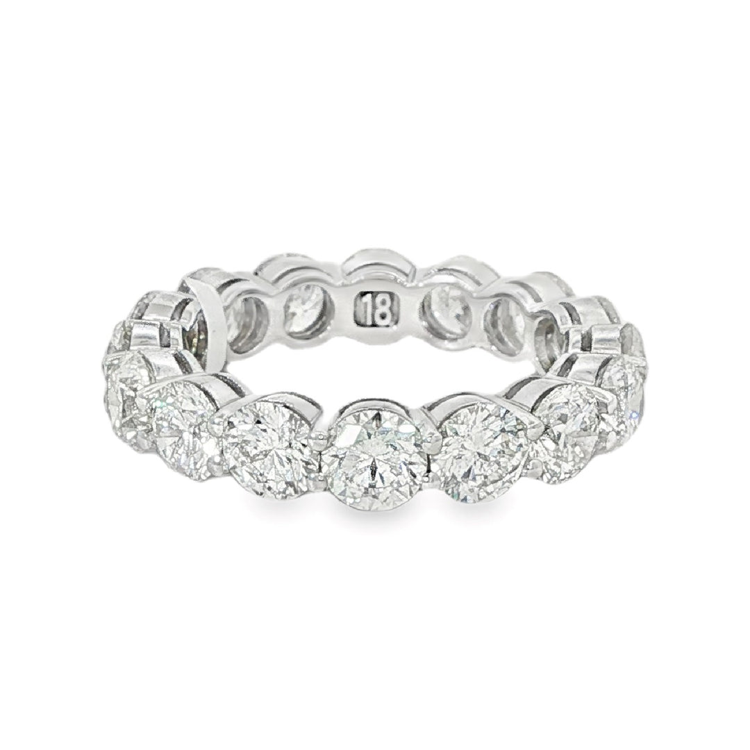 White Gold Diamond Band With 16 Round Diamonds Weighing 5.23cts - Size 6.5