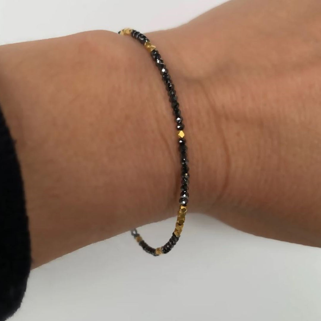 Noir Black Diamond Bracelet With Scattered Gold Beads - 7"