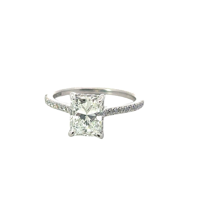 18K White Gold Split Shared Prong Radiant Cut Engagement Ring - Size 6