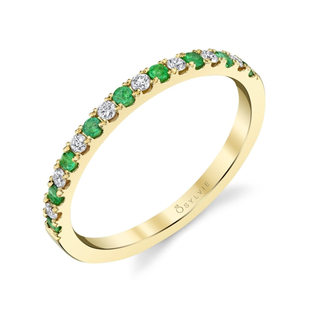 14K Yellow Gold Band With Emeralds And Diamonds Alternating - Size 6.5