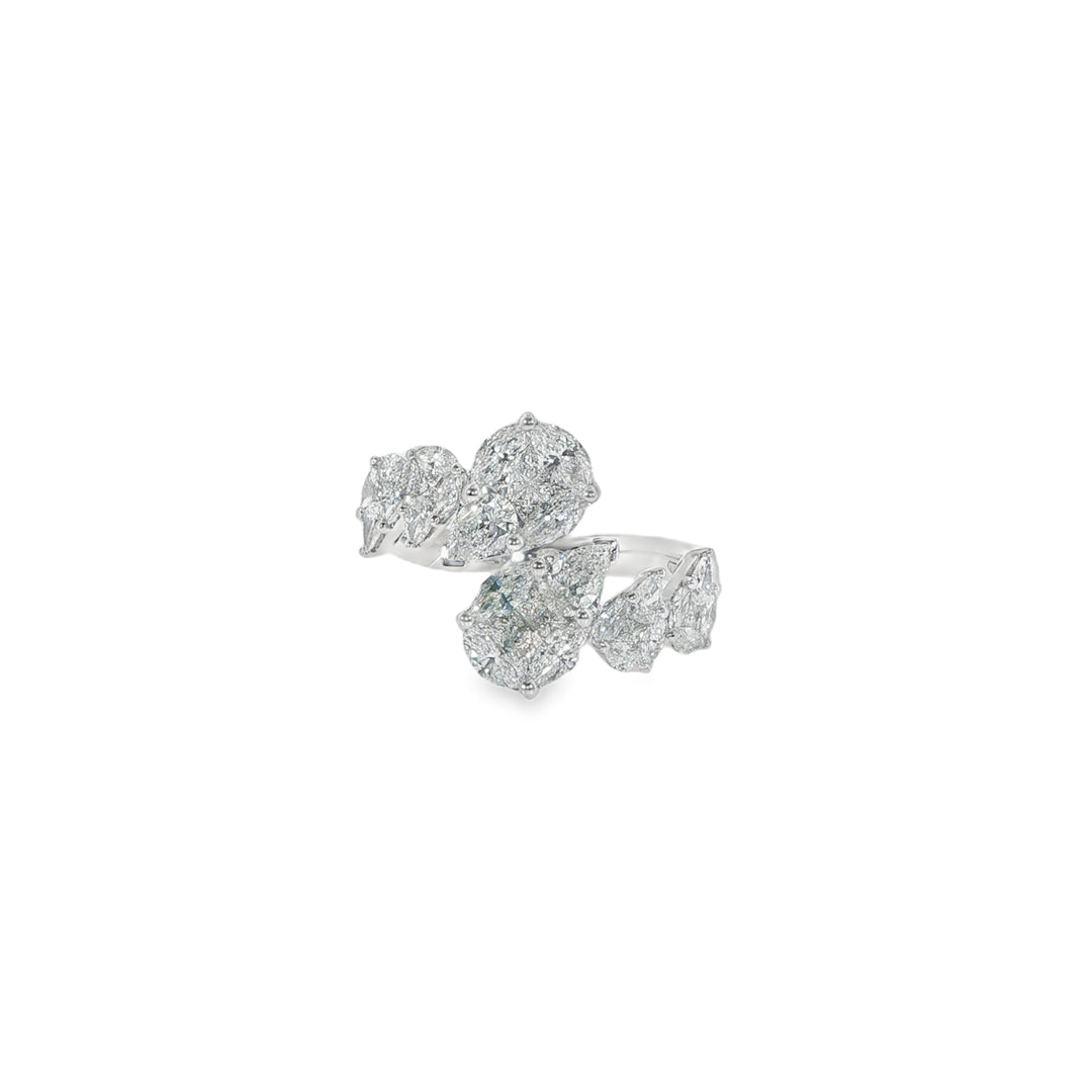 18K White Gold And Pear Shaped Illusion Set Diamond Overlap Ring - Size 7