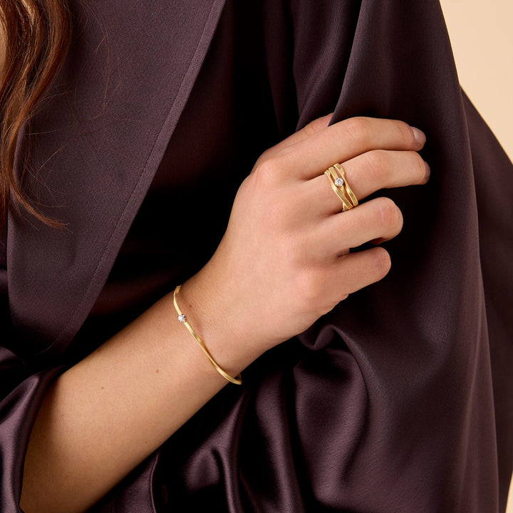 18K Yellow Gold Coil Bangle With Diamond Station