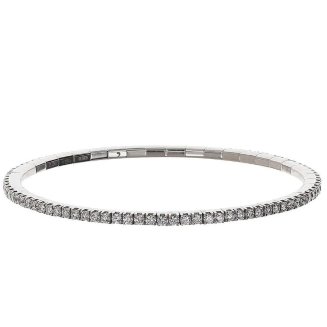 18K White Gold Stretch Bracelet With Diamonds Weighing 2.14ctw