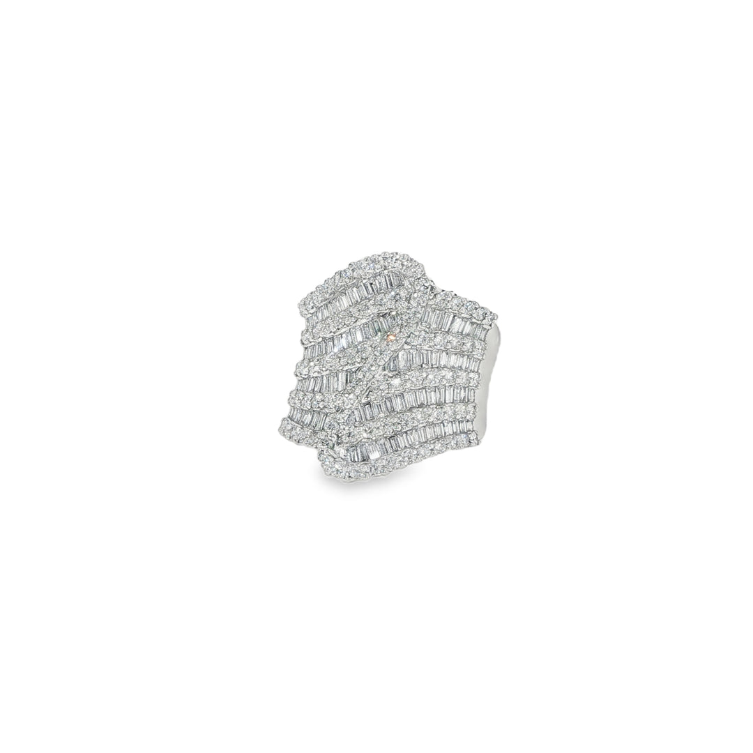 18K White Gold Ring With 4 Rows Of Baguette Diamonds And Round Diamond Accents - Size 7