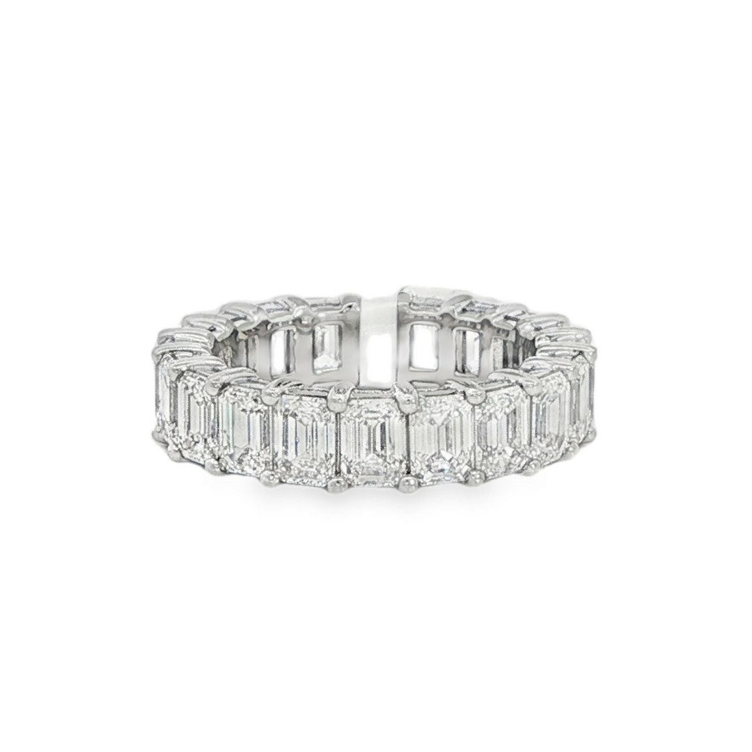 18K White Gold Eternity Band With Emerald Cut Diamonds - Size 6.5