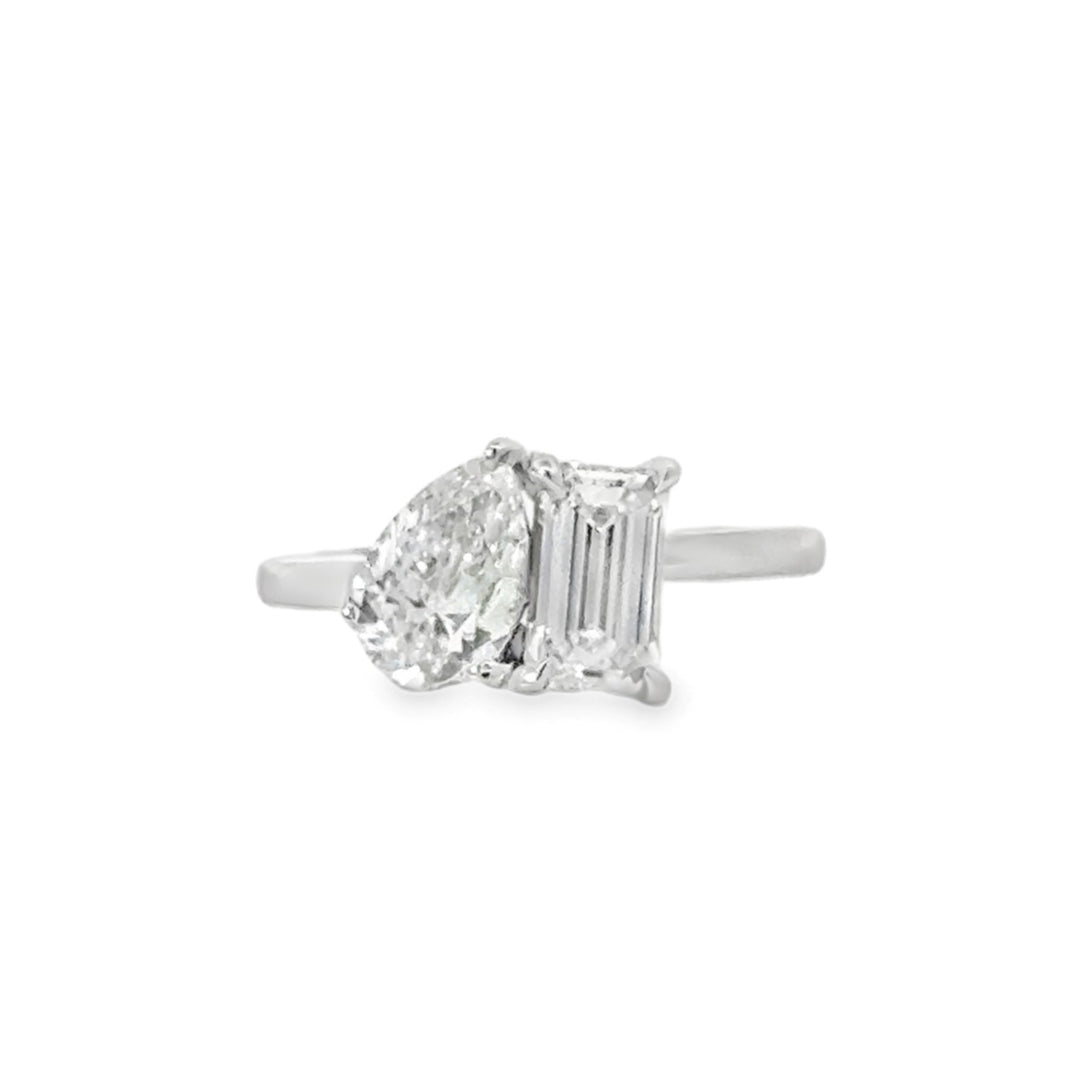 Toi Et Moi Double Diamond Ring With Pear Shaped Diamond and Emerald Cut Diamond - Size 6