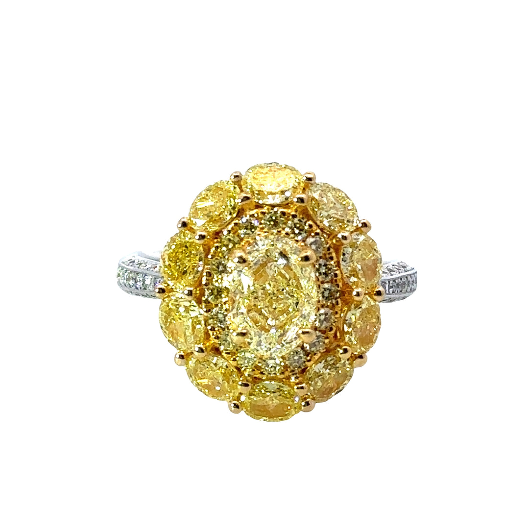 18K White And Yellow Gold Yellow Diamond Cocktail Ring - Size 7.25