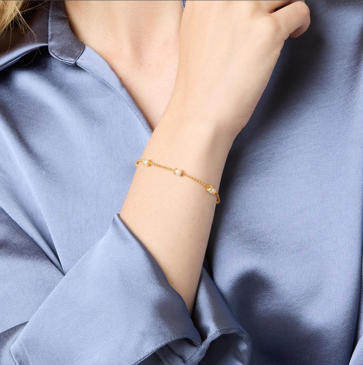 Pearl Hydra Delicate Bracelet