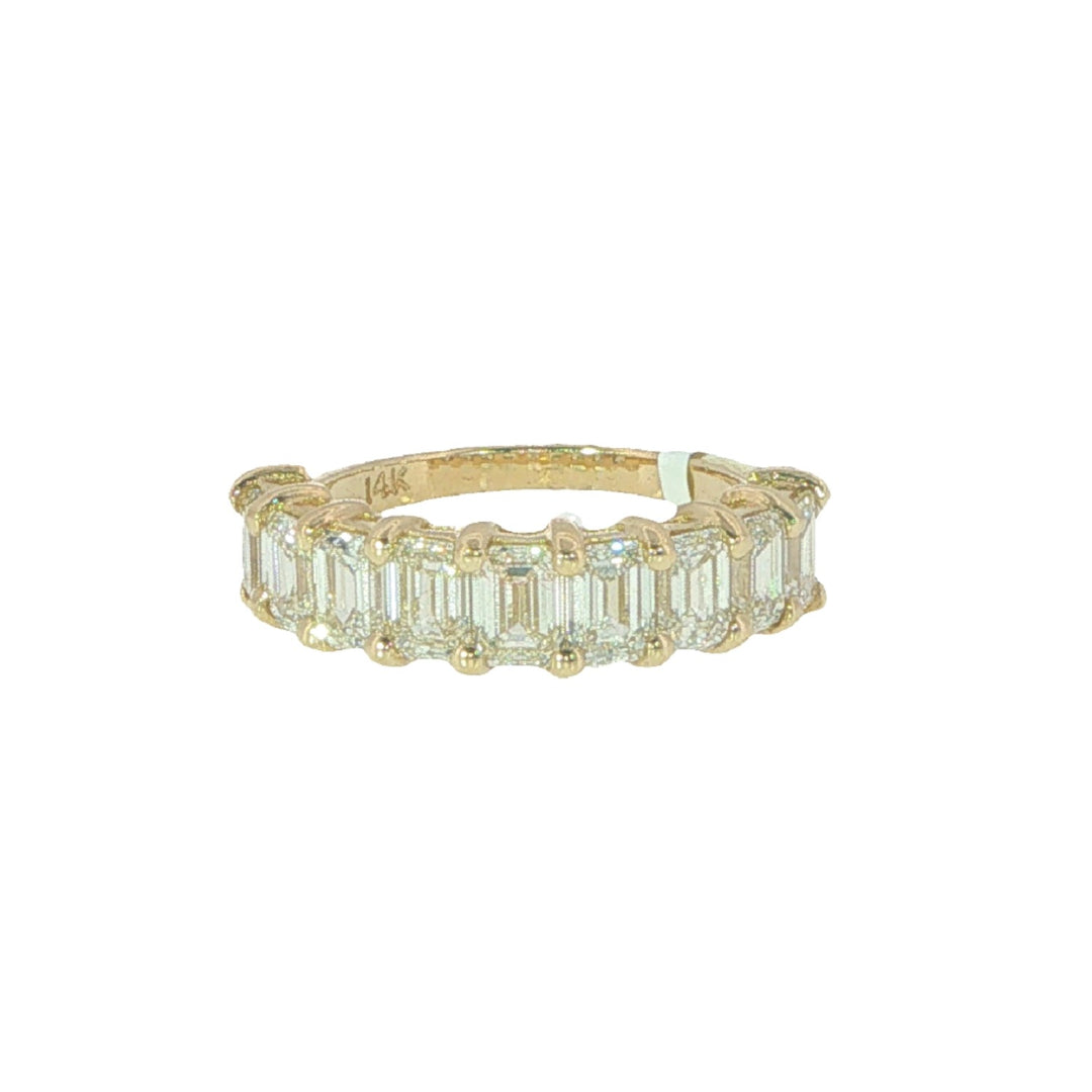 14K Yellow Gold Ring With 9 Emerald Cut Diamonds - Size 6.5